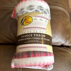 Bass Pro Shops Pink and Cream Blanket Cozy Bedding